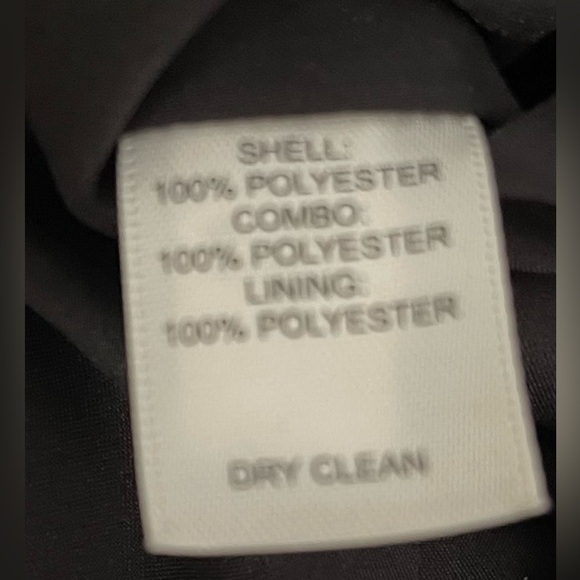 Women’s White House Black Market Pleated Chiffon Dress. - Picture 7 of 7